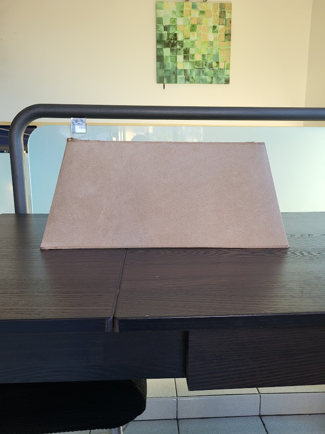 Accueil Abat-jour beige rosé avant transformation